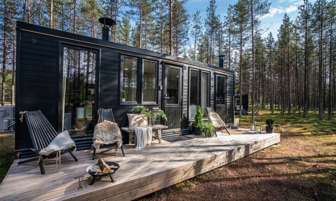 Kolari Cabin | HILLA|Sauna|Fireplace|WiFi|BBQ|Terrace|Ski|Ylläs