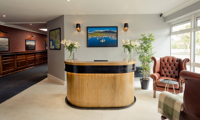 Dingle Hotel | Hillgrove Guesthouse