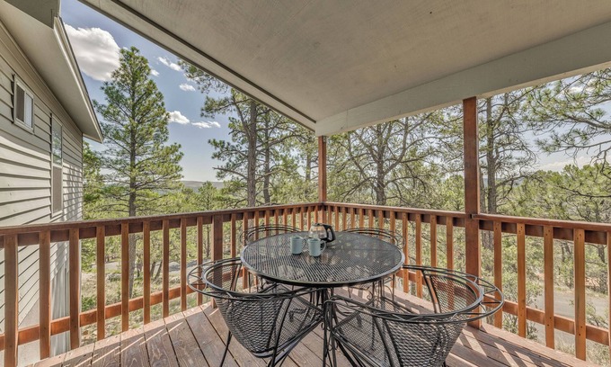 Ruidoso Cottage | Hillside Haven w/Deck < 2 Miles to Dwtn Ruidoso!