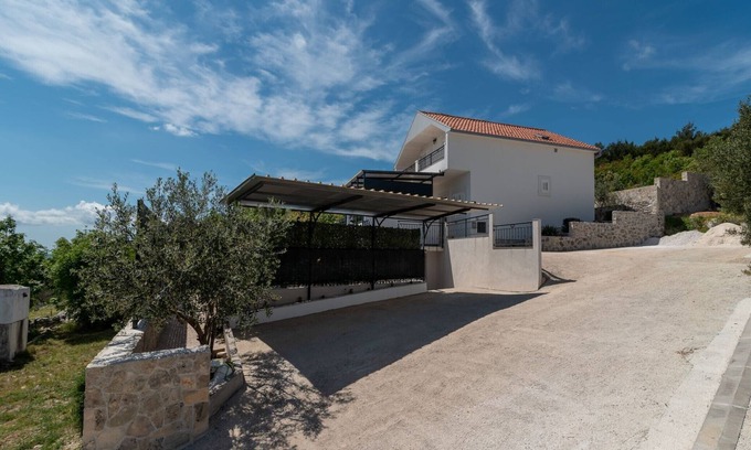 Seget Gornji Villa | Hillside Villa in Trogir with Pool, Terrace, and Stunning City View - Three Bedroom Villa