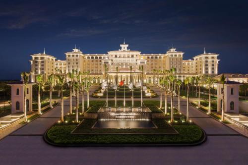 Meilan Resort | Hilton Haikou Meilan - Beachfront Hotel