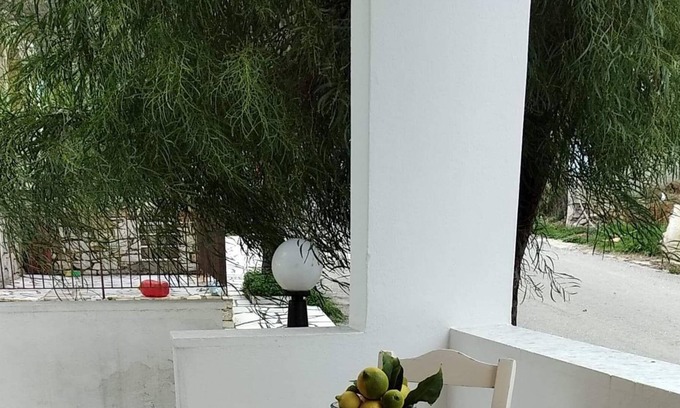 Moutsouna Apartment | "Hippocampus" triple studio 2 min walk from the beach