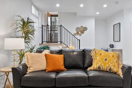 Uptown Apartment | Historic Denver Apt Steps From Fillmore Theatre