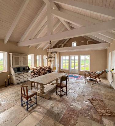 Cumlosen House | Historic House By The Elbe River