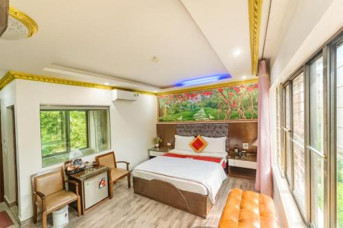 Long Bien Hotel | Hoàng Gia Long Biên Hotel