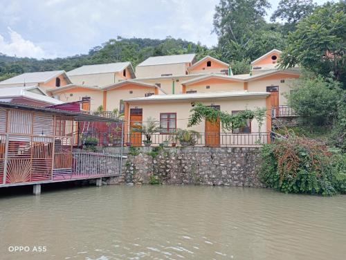 Nam Mau Hotel | Hoa Lan Hotel