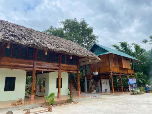 Mai Chau House | Hoa Mường Pa Homestay