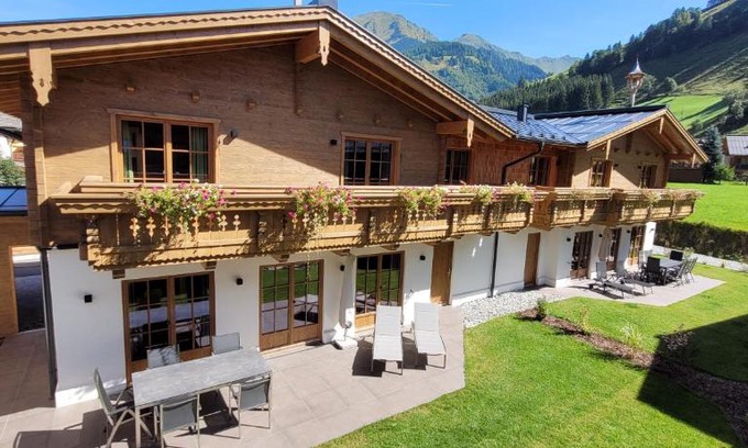 Rauris House | Hochalmbahnen Chalets Rauris 1-19, Maislaufeldweg 1s