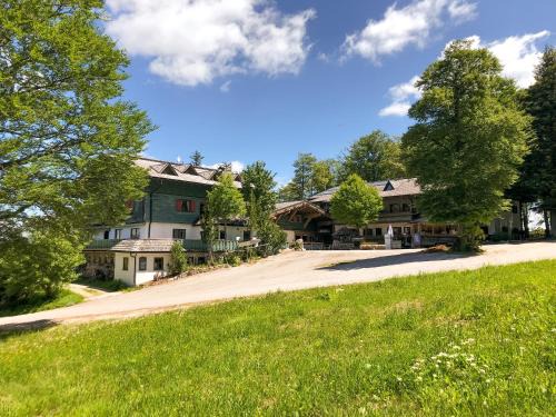 Gruenau im Almtal Hotel | Hochberghaus Resort