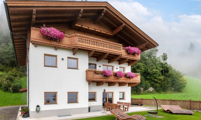 Ramsau im Zillertal Apartment | Hocheben by Interhome