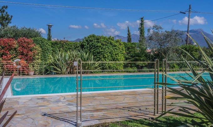 Pieve Vecchia Apartment | Holiday apartment Manerba del Garda for 1 - 3 persons - Holiday apartment in one or multi-family hou