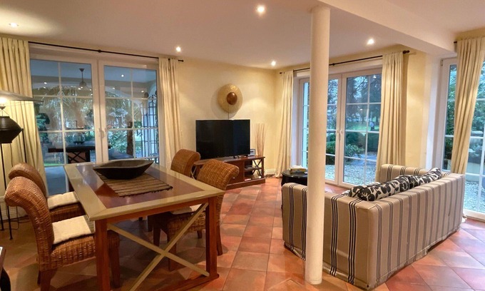 Kressbronn Apartment | Holiday apartment Kressbronn for 1 - 4 persons with 2 bedrooms - Holiday apartment in one or multi-f