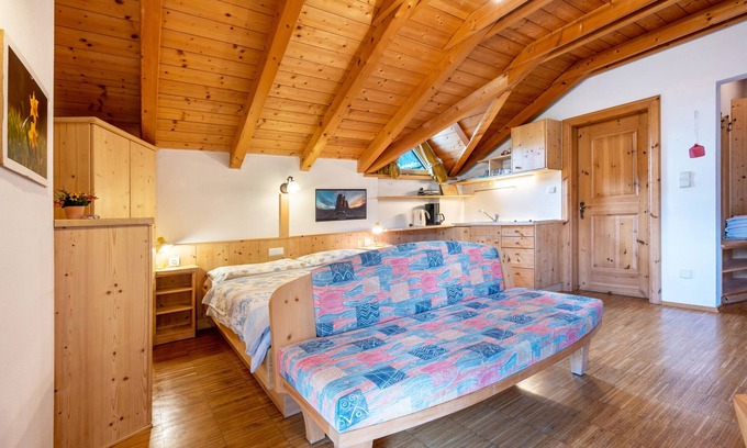 Vandoies Apartment | Holiday Apartment "Lindenhof Apt 3" with Balcony & Wi-Fi