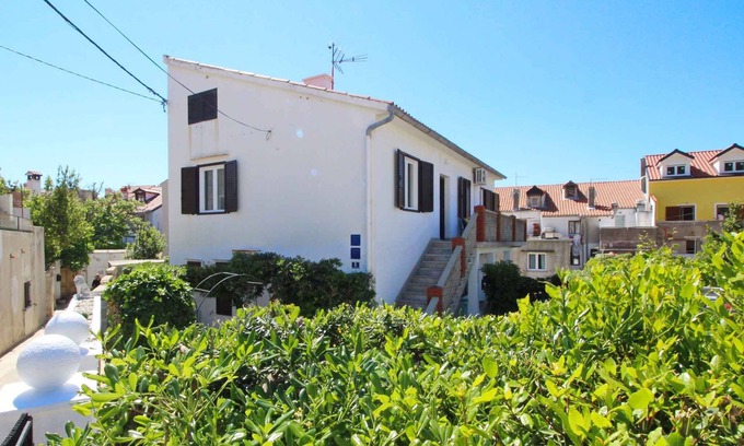 Baska Apartment | Holiday apartment with air conditioning