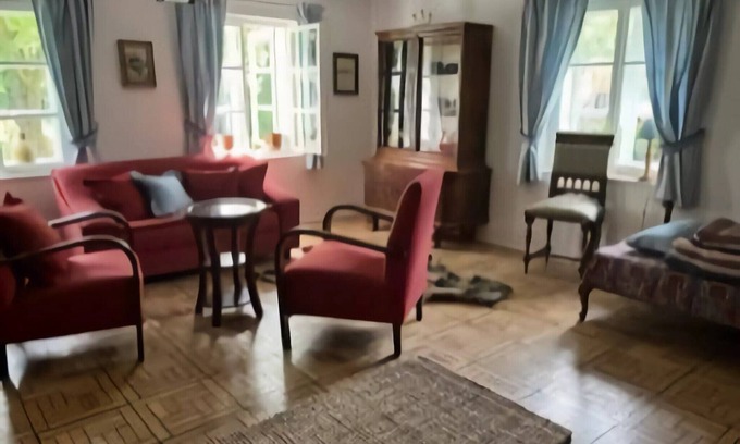 Jablonne v Podjestedi House | Holiday Home Knežice near Jested Ski