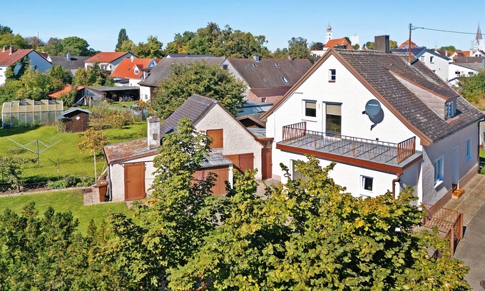 Vohburg an der Donau House | Holiday Home 'Donauliebe' with Private Terrace and Private Garden