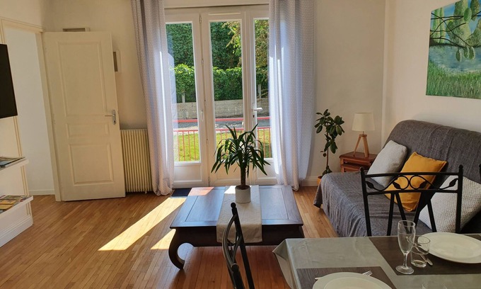 Saint-Ouen-de-Mimbre House | holiday house not overlooked and 5 minutes from the center of fresnay