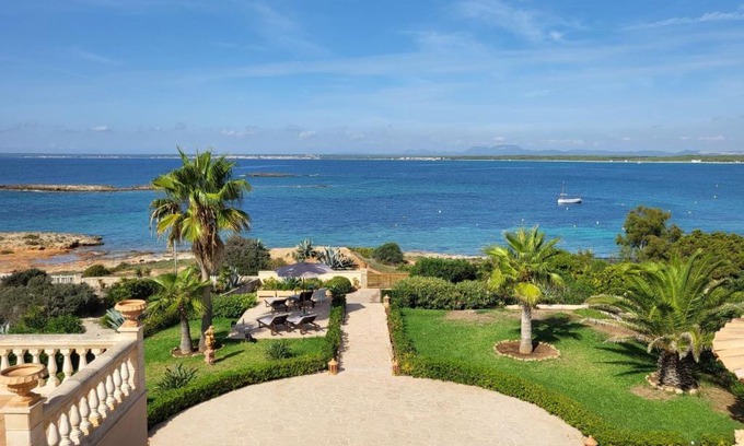 Colonia Sant Jordi House | Holiday Home Las Gaviotas Style & Charm by Interhome