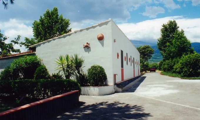 Sant'Anna House | holiday home 250 meters from the sea surrounded by greenery