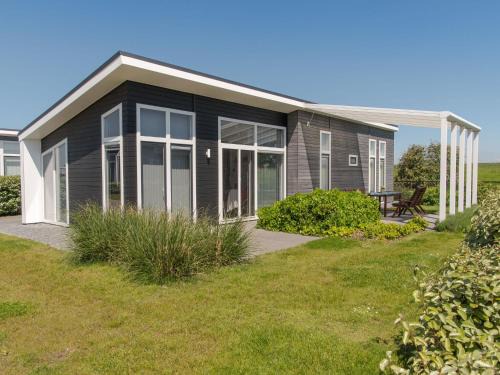 Wemeldinge House | Holiday Home at Oosterschelde Water Resort