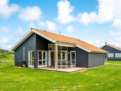 Nørre Fjand House | Holiday Home Aurelie - from the sea by Interhome