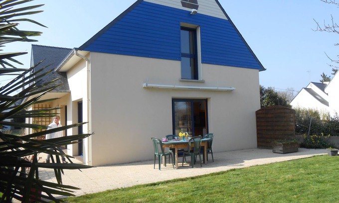 Ambon House | holiday home Brittany south 6 persons 300m from the beach in quiet village