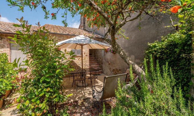 Poggi del Sasso House | Holiday Home Carola by Interhome