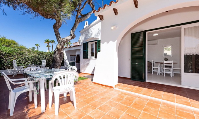Cap d'Artrutx Apartment | Holiday Home 'Casa Joana' with Private Terrace, Private Garden and Wi-Fi