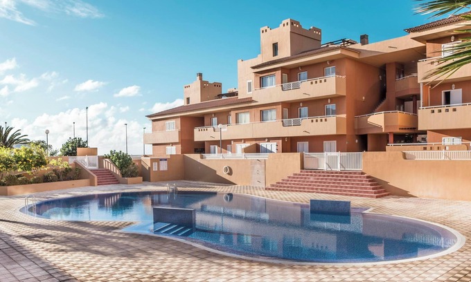 Puerto de Guimar Apartment | Holiday Home Vista Mar with Sea View, Shared Pool & Wi-Fi