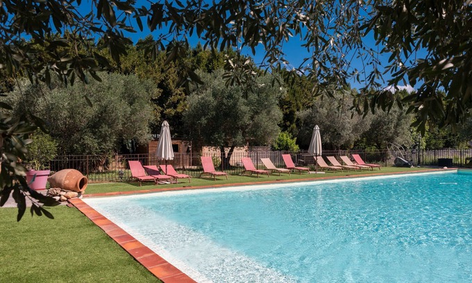 Le Soler House | Holiday Home 'Gite Du Mas De L'horte' with Shared Pool, Terrace and Shared Garden