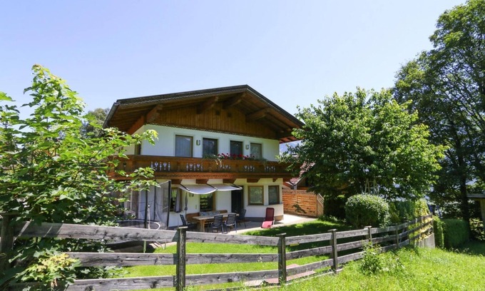 Fuegenberg House | Holiday Home in Fügenberg near Spieljochbahn