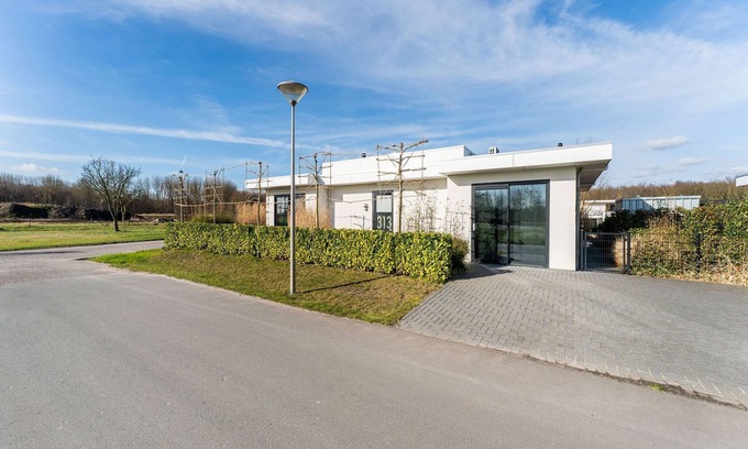 Zeewolde House | Holiday home in Zeewolde with sauna