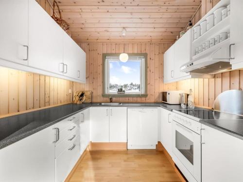 Remmer Strand House | Holiday Home Kai - 500m to the fjord by Interhome