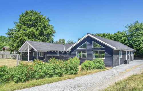 Lohals House | Holiday Home Kronens Have Tranekær X