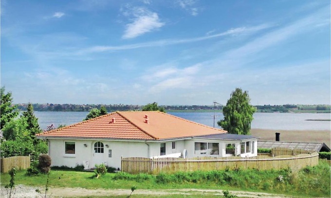 Frederikssund Municipality House | Holiday Home Kystsvinget
