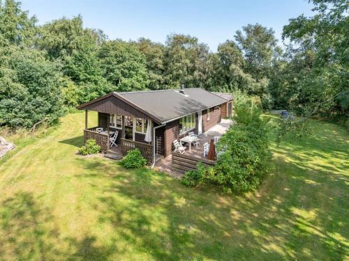 Gjøl House | Holiday Home Lennert - 100m to the fjord by Interhome