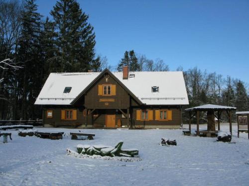 Byst House | Holiday Home Mazurova chalupa by Interhome