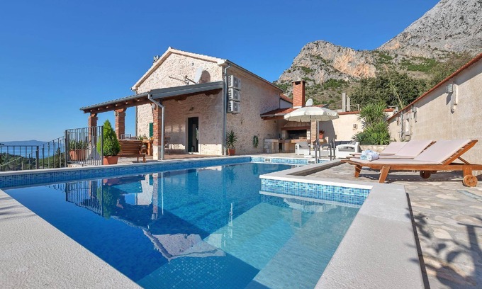 Blato House | Holiday home Mya with pool and sea view