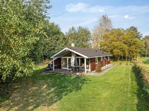 Dannemare House | Holiday Home Thala - 35m from the sea by Interhome