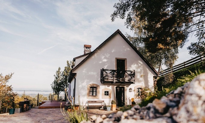 Allhartsberg House | Holiday home Waldjuwel Mostviertel - Hideaway in a country chalet