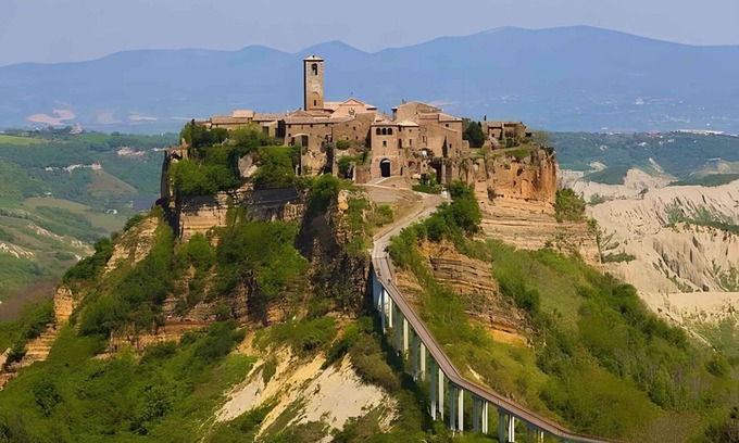 Tuscania House | Holiday home with terrace and garden