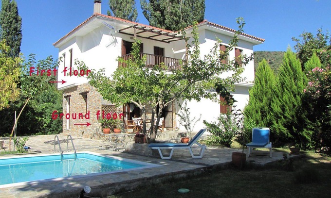 Horto House | Holiday house Chorto for 1 - 5 persons with 2 bedrooms - Holiday home
