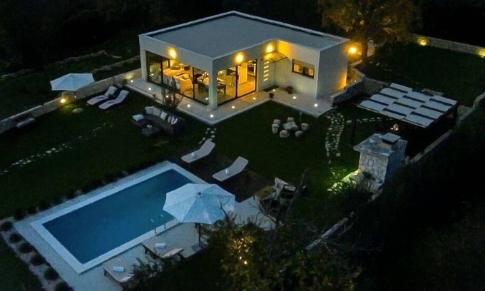 Dracevac House | Holiday house Dragovode for 1 - 6 persons with 2 bedrooms - Holiday house