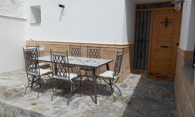 Cuevas del Campo House | Holiday house Cuevas del Campo for 1 - 7 persons with 3 bedrooms - Holiday house