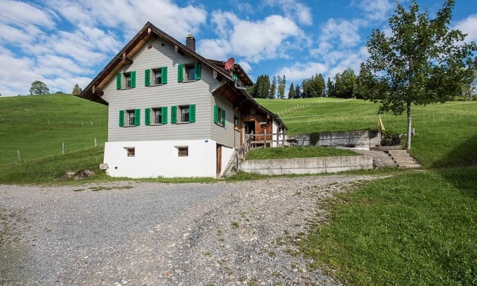 Giswil Ski Chalet | Holiday house Giswil for 1 - 9 persons with 5 bedrooms - Farmhouse