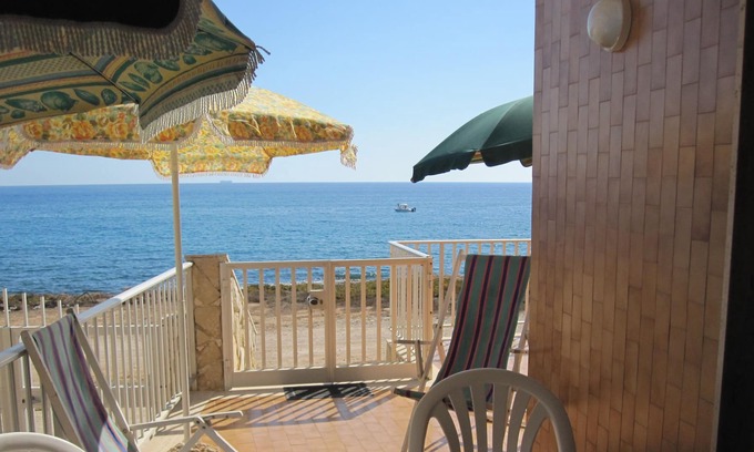 Cava dʼAliga House | Holiday House on the cliffs of Cava d'Aliga - Scicli - Ragusa - WiFi