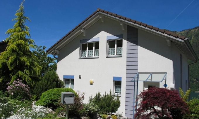 Ruetli House | Holiday house Seelisberg for 1 - 6 persons with 3 bedrooms - Detached holiday house