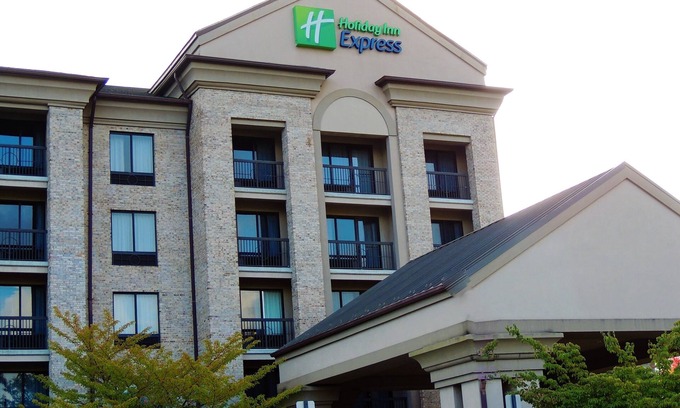 Boone Hotel | Holiday Inn Express Boone by IHG