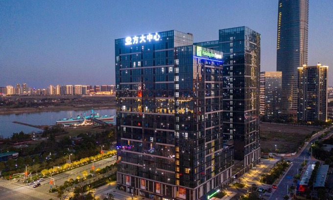 Nanchang Hotel | Holiday Inn Express Nanchang Riverside by IHG