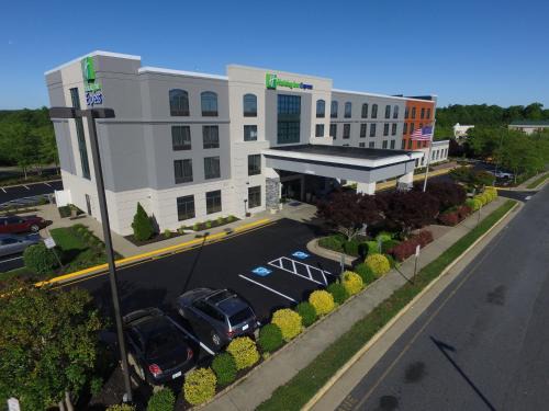 Stafford Hotel | Holiday Inn Express Quantico - Stafford by IHG